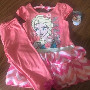 NWT Disney Frozen outfit size 4